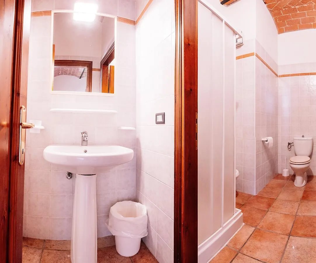 Residence Il Granaio Riparbella 2*,  Italy