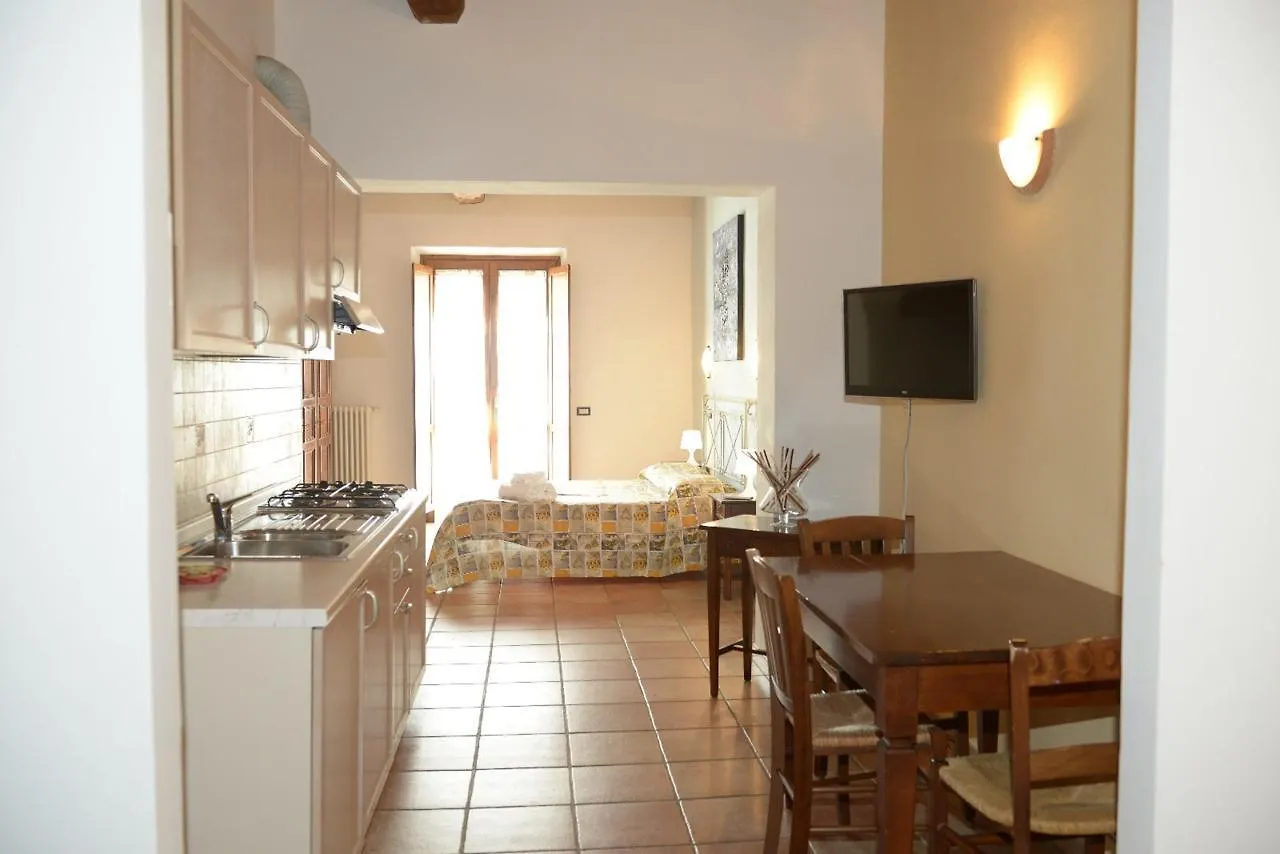 Residence Il Granaio Riparbella Aparthotel